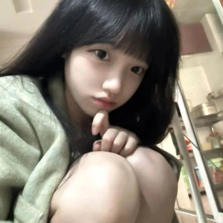 黑夜里的眼睛